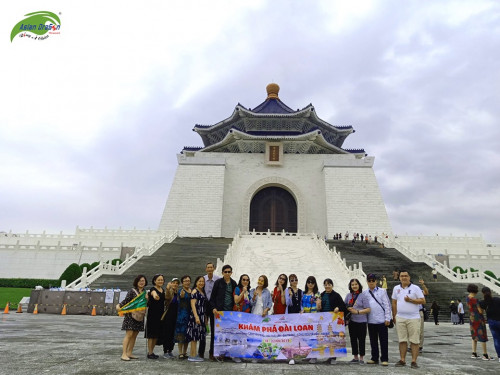 Kỷ niệm đoàn tham quan Đài Loan khởi hành 18-9-2019